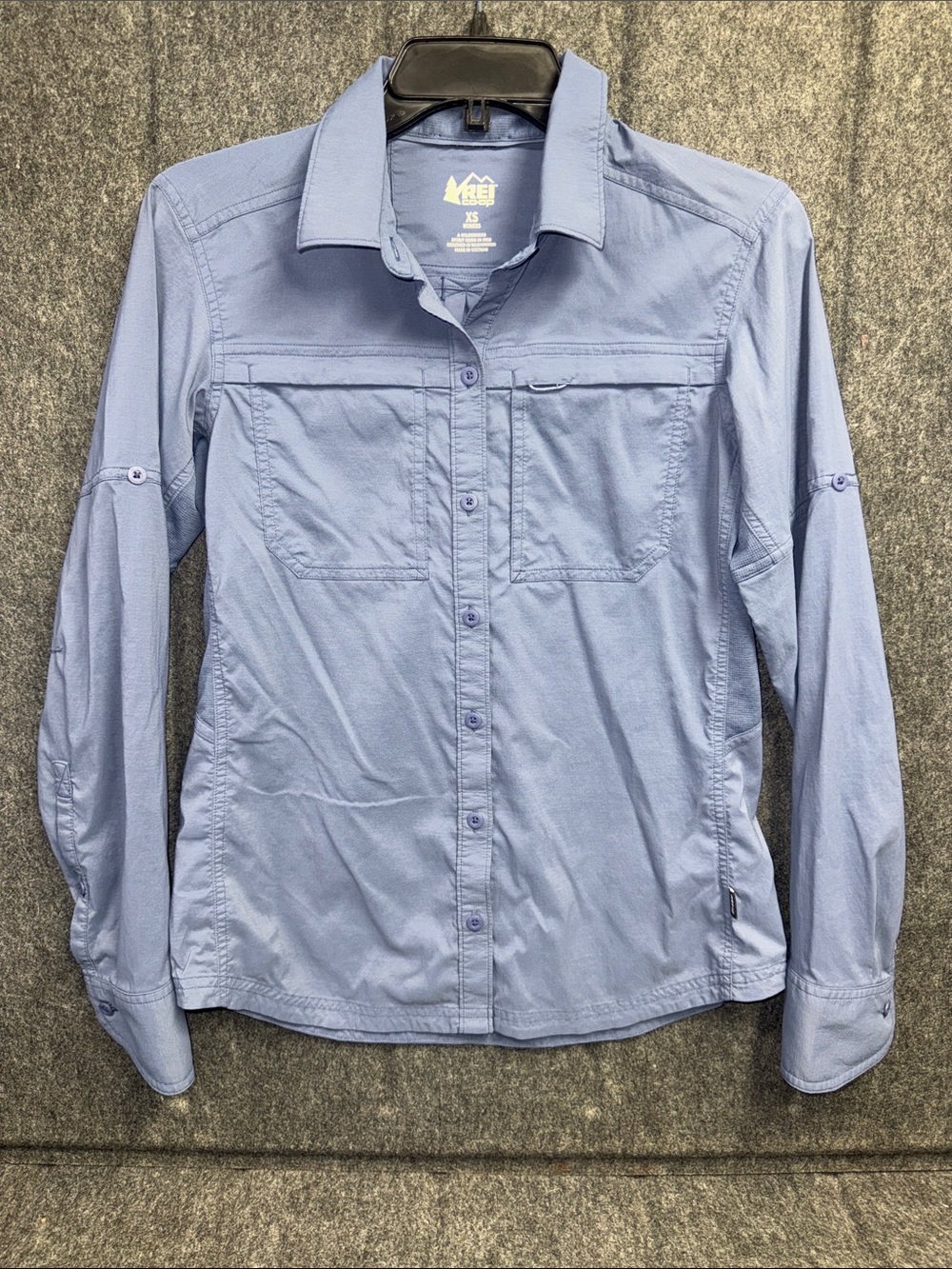REI Light Blue Women's Long-Sleeve Button-Down Shirt